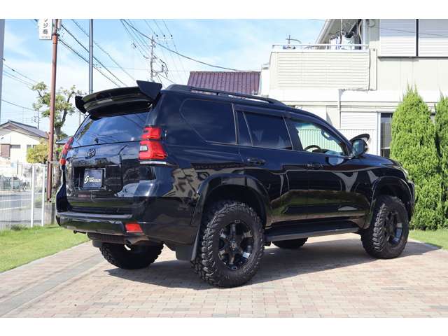 Toyota Land Cruiser Prado 12
