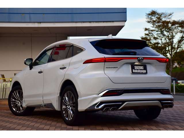 Toyota Harrier 3