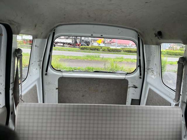 Suzuki Every 12