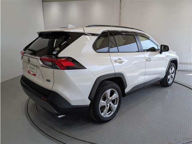Toyota RAV4 2