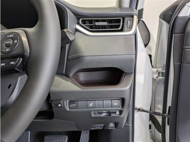 Toyota RAV4 5