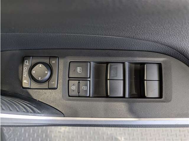 Toyota RAV4 10