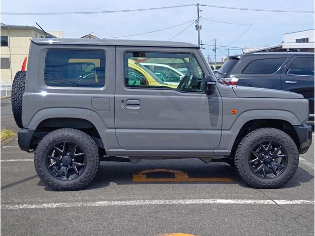 Suzuki Jimny 5