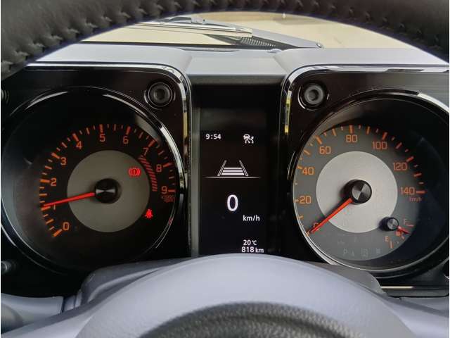 Suzuki Jimny 10