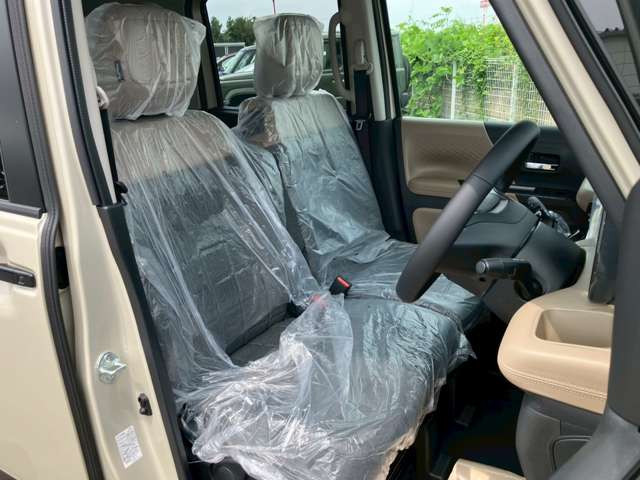 Mitsubishi Delica Mini 11