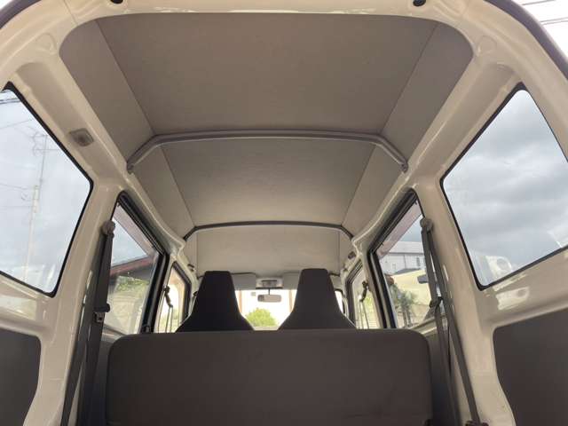 Nissan NV100 Clipper 12