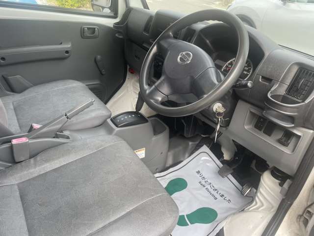 Nissan NV100 Clipper 5