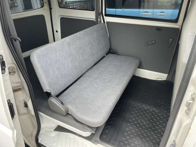 Nissan NV100 Clipper 8