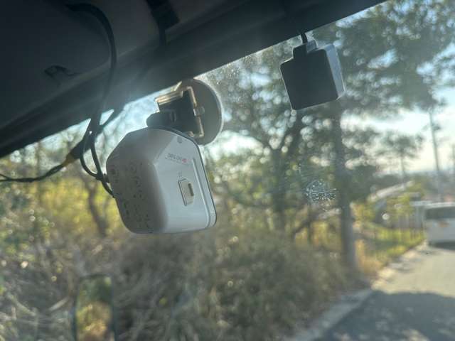 Isuzu Elf 7