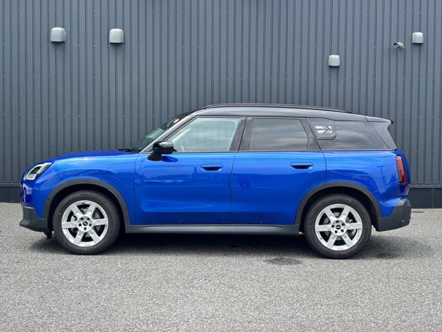 MINI Countryman 5