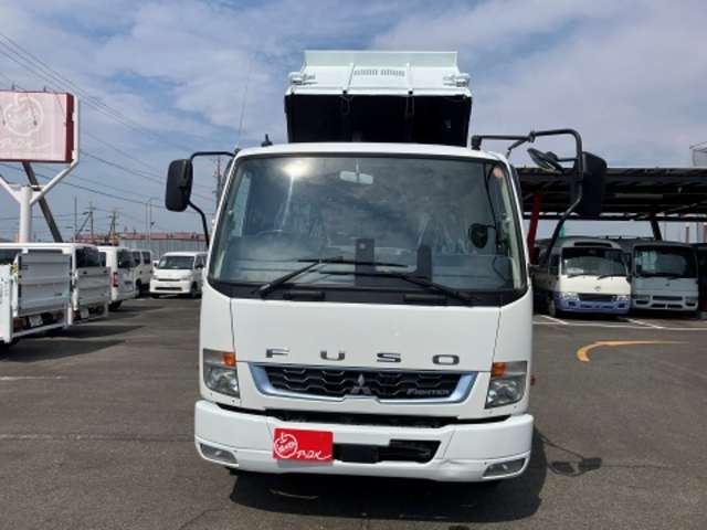 Mitsubishi Fuso Fighter 4