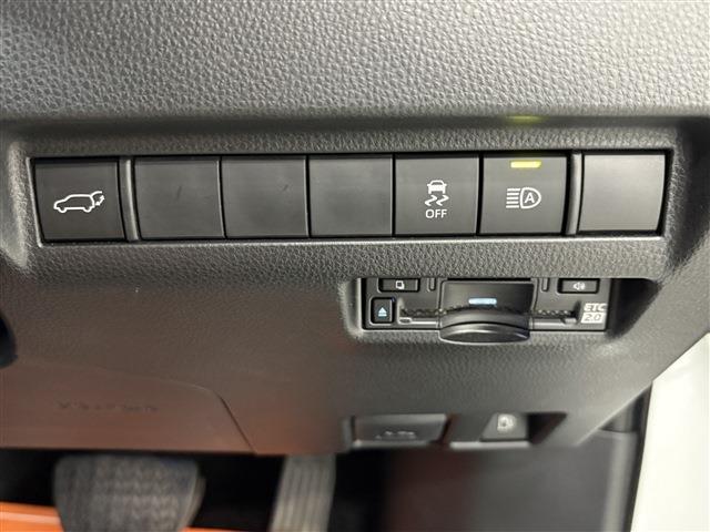 Toyota Harrier 10