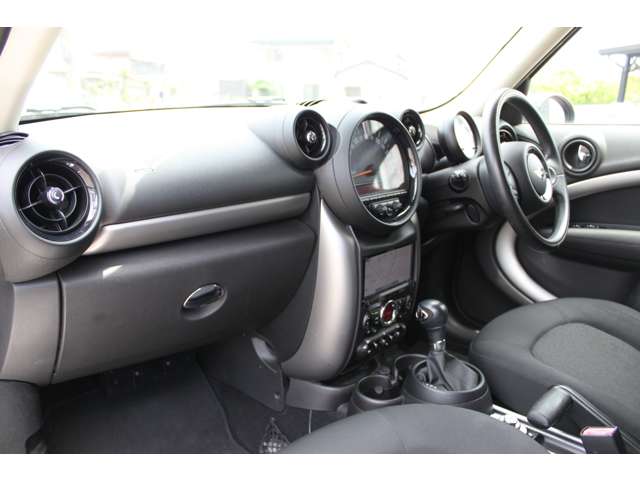 MINI Crossover 4