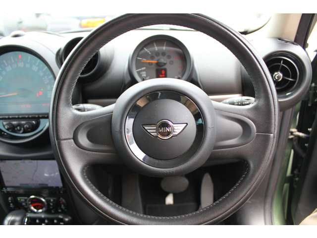 MINI Crossover 5