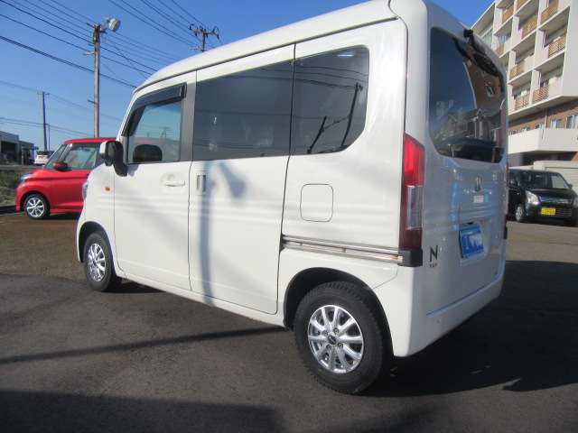 Honda N-VAN 12