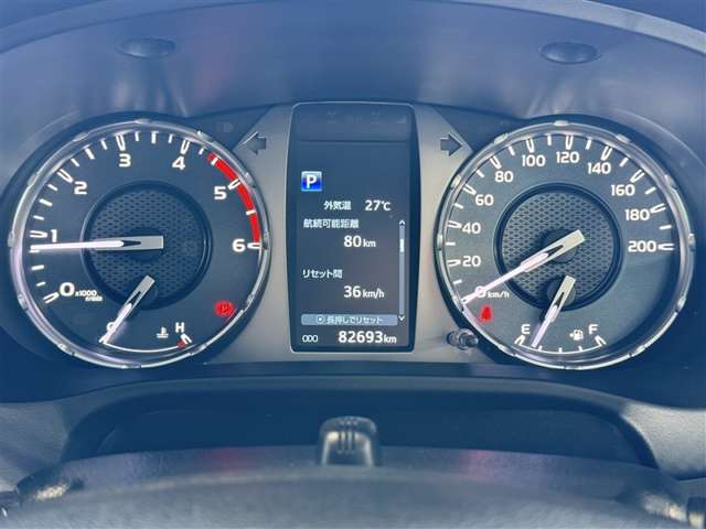 Toyota Hilux 11
