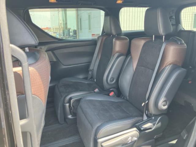 Toyota Alphard 10