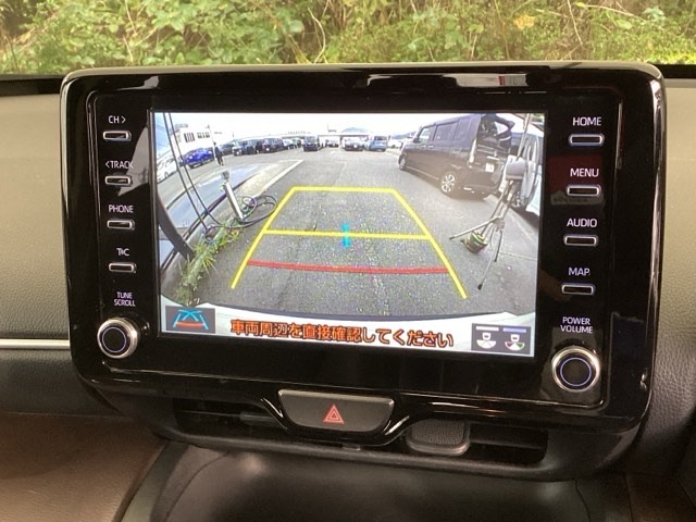 Toyota Yaris Cross 12