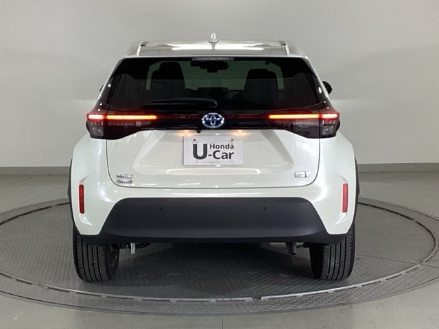 Toyota Yaris Cross 8