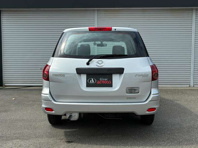 Mazda Familia Van 9