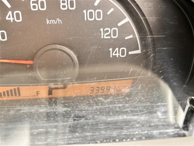 Nissan NV100 Clipper 8