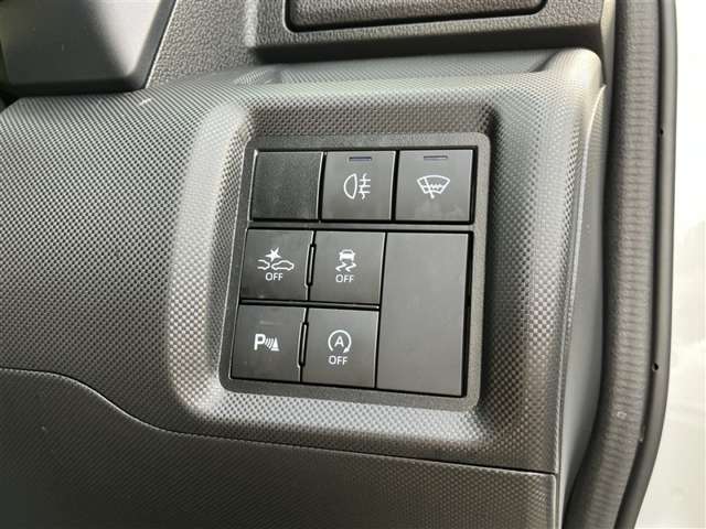 Toyota Raize 10