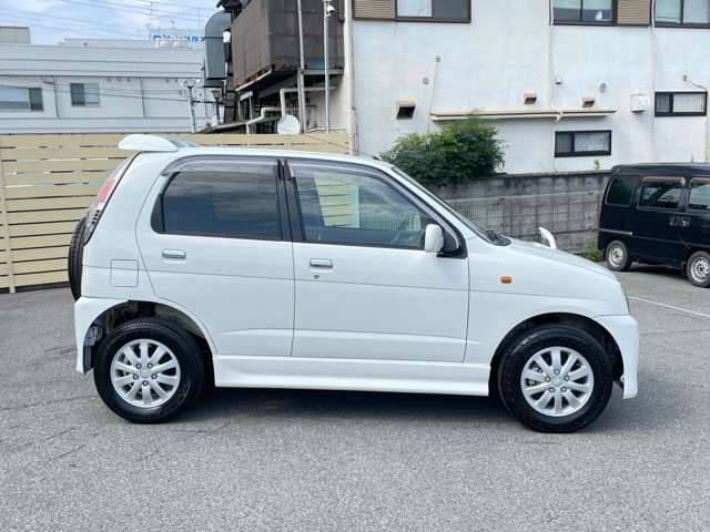 Daihatsu Terios Kid 5