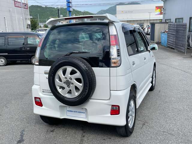 Daihatsu Terios Kid 9