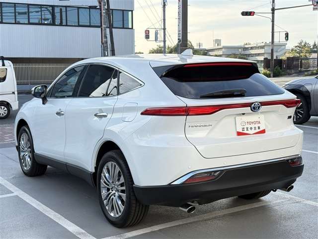 Toyota Harrier 2