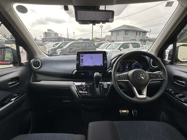Mitsubishi eK X 6