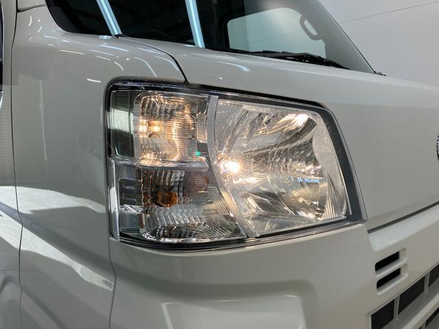 Daihatsu Hijet Cargo 11