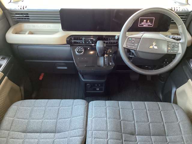 Mitsubishi Delica Mini 5