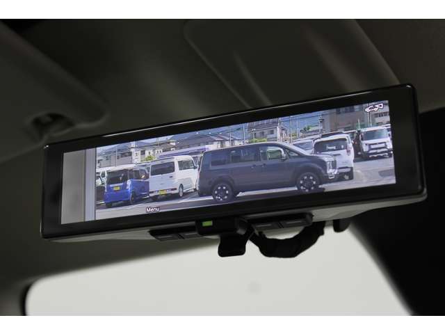 Mitsubishi Delica Mini 4