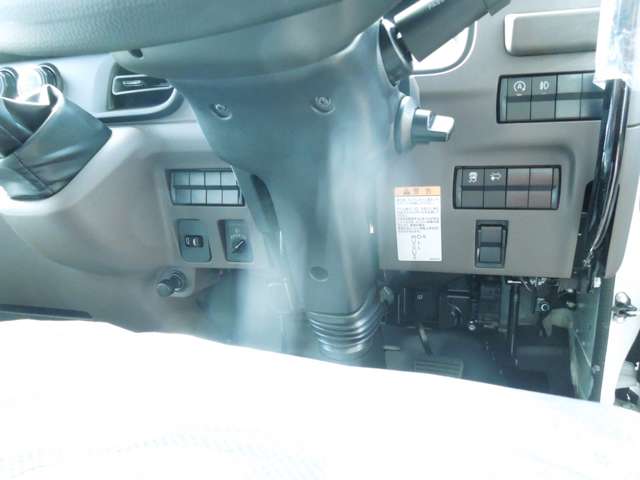 Mitsubishi Fuso Canter 12