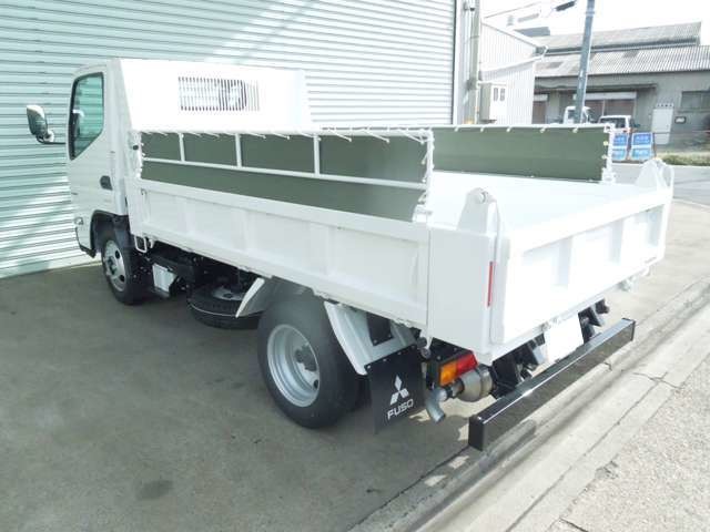 Mitsubishi Fuso Canter 3