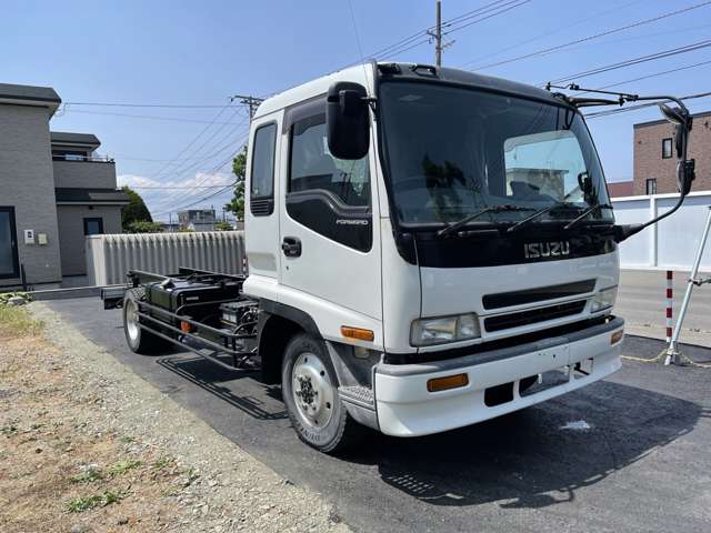 Isuzu Forward 4