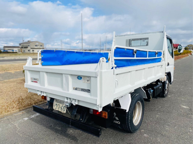 Mitsubishi Fuso Canter 2