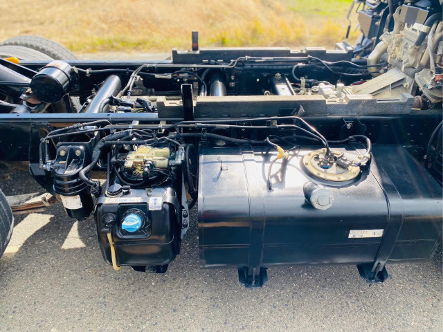 Mitsubishi Fuso Canter 10