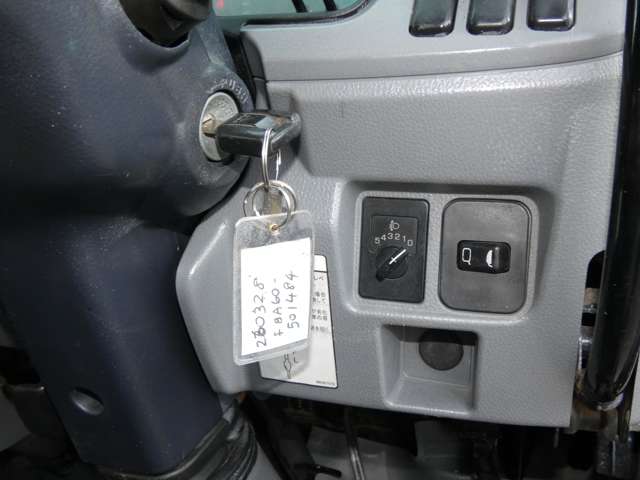 Mitsubishi Fuso Canter 12