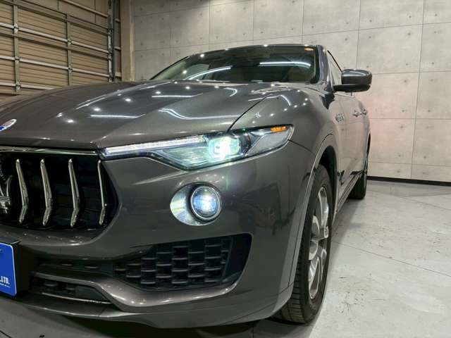 Maserati Levante 12