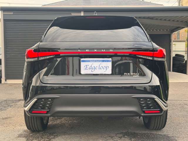 Lexus RX 7