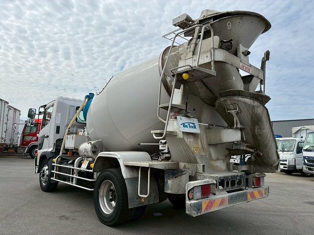 Hino Ranger 9