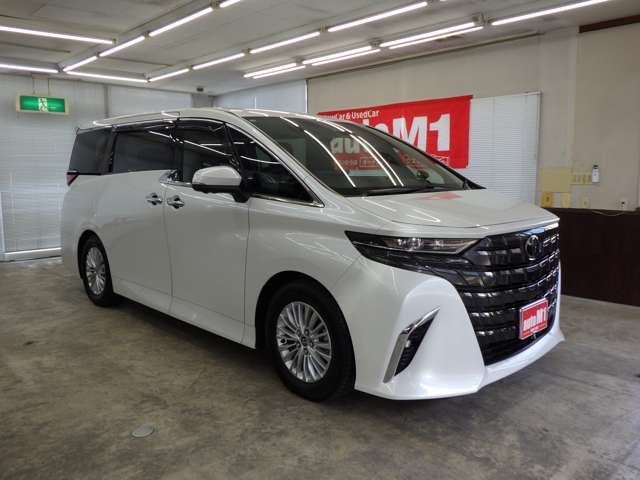 Toyota Alphard 6