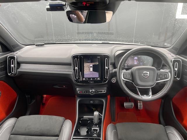 Volvo XC40 6