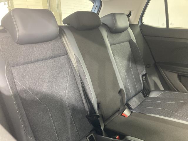 Volkswagen T-Cross 11
