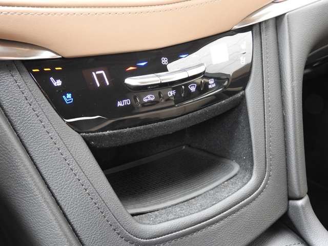 Cadillac XT5Crossover 9