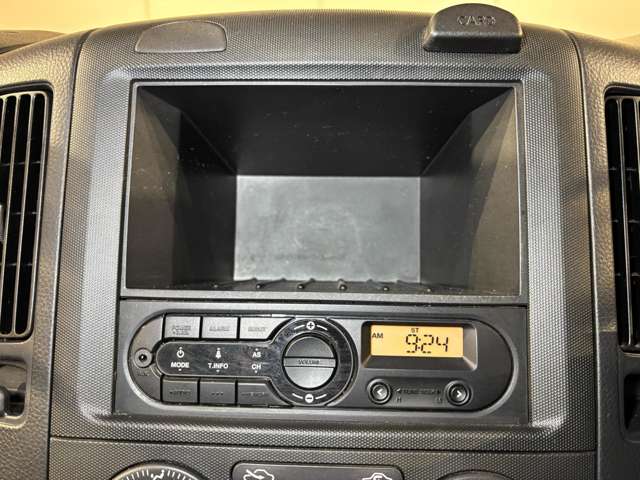 Nissan NV150 AD 5