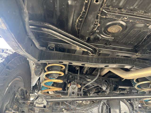 Toyota Land Cruiser 80 11