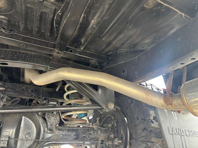 Toyota Land Cruiser 80 12