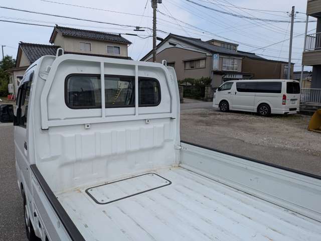 Mazda Scrum Truck 10